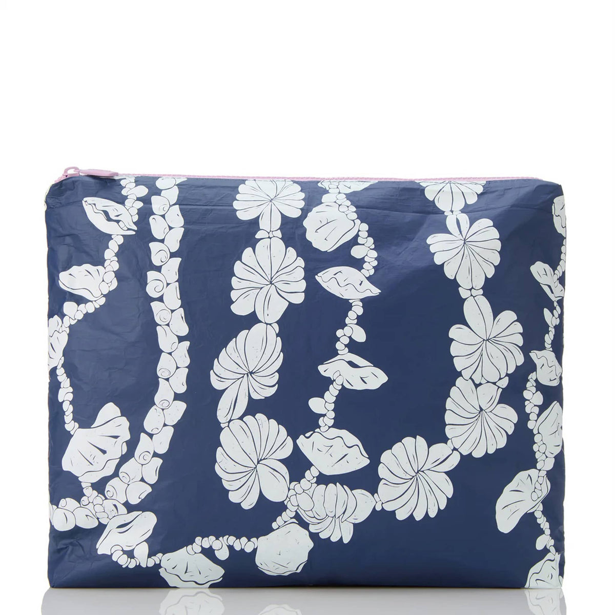 Max Shell Lei Splash-Proof Pouch in White/Navy – Annie's Blue Ribbon ...